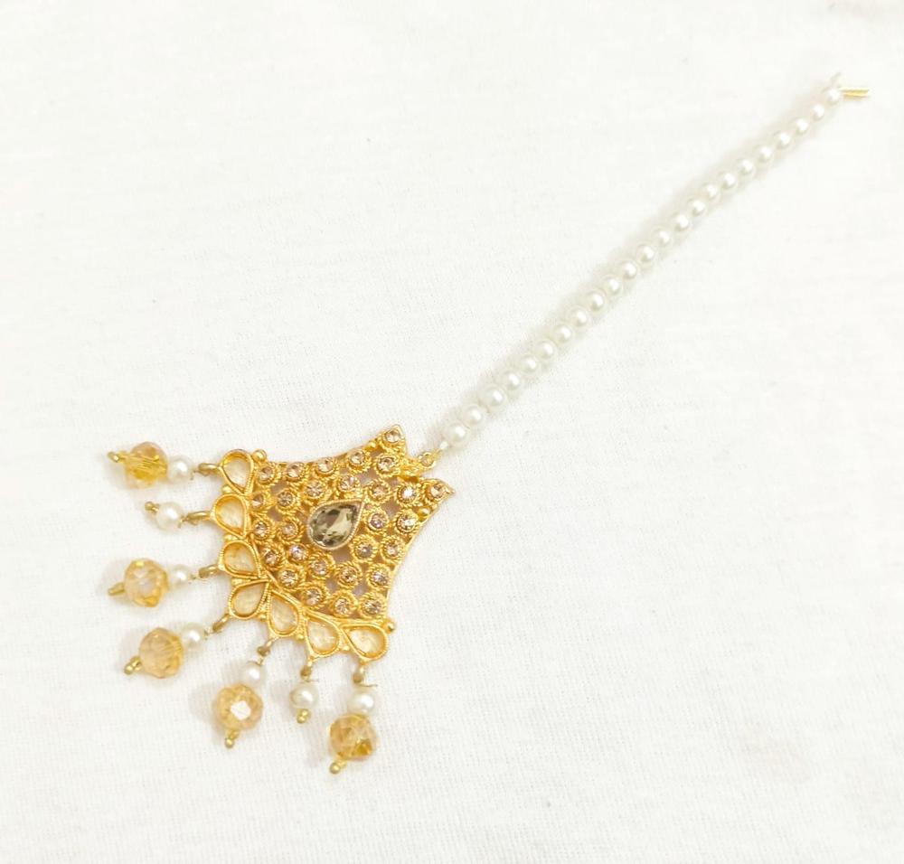 Golden Bindiya with Red Gemstones & Pearls for Women
