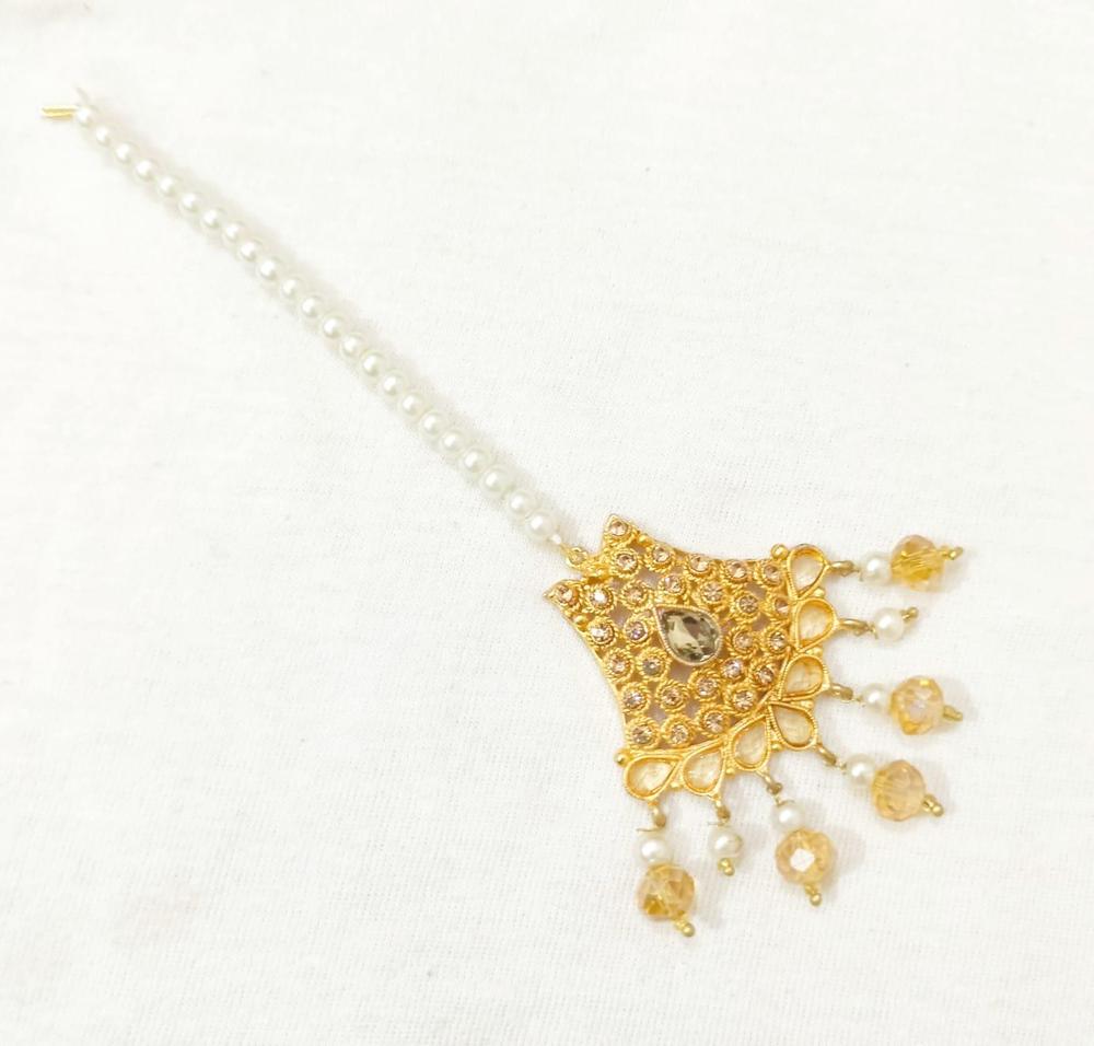 Golden Bindiya with Red Gemstones & Pearls for Women