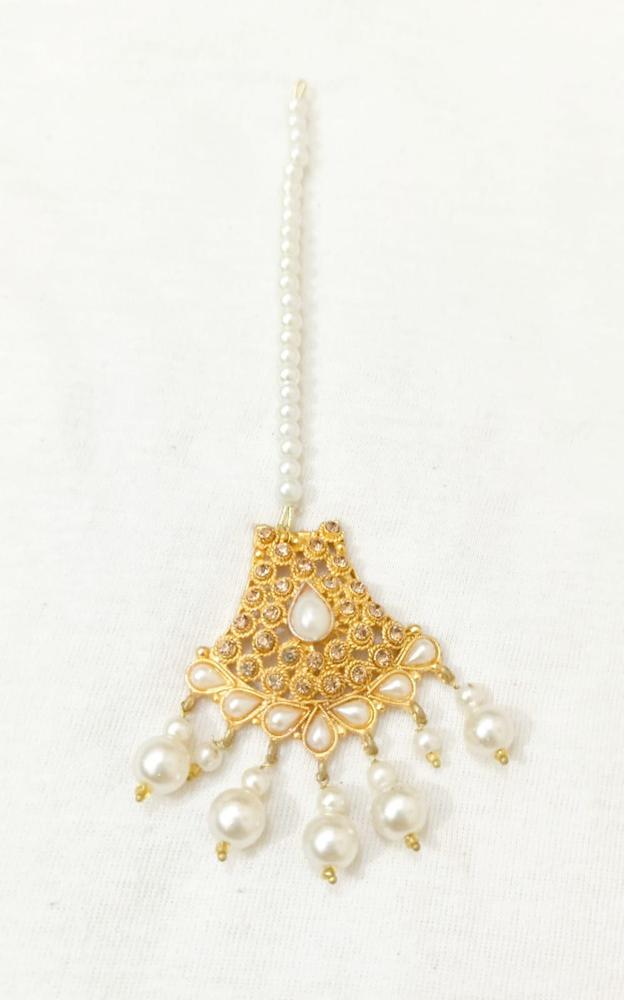 Golden Bindiya with Red Gemstones & Pearls for Women