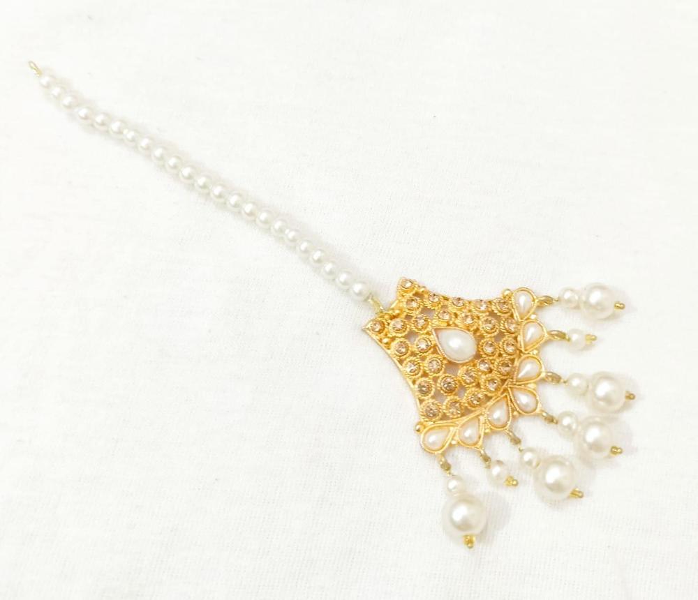 Golden Bindiya with Red Gemstones & Pearls for Women
