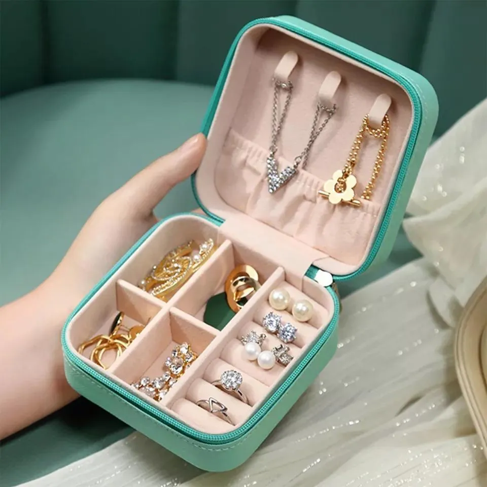 Compact Leather Jewelry Box Multicolor Zipper Closure 10x10x5cm